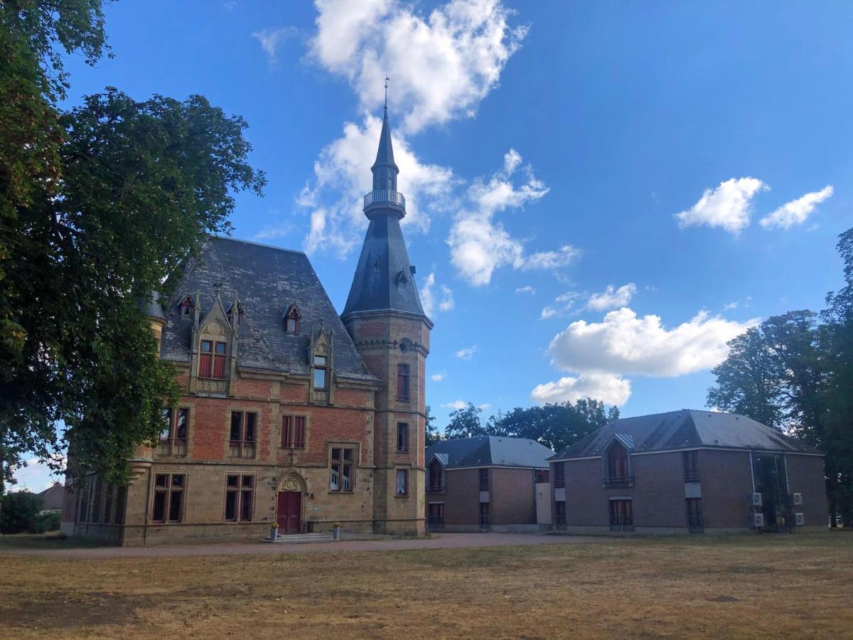 Chateau De Petit Bois Cosne-d'Allier Dış mekan fotoğraf